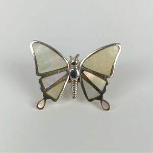 Butterfly Sterling Silver Ring Articulated Wings Sz 3.5 MOP Mother Of Pearl 925